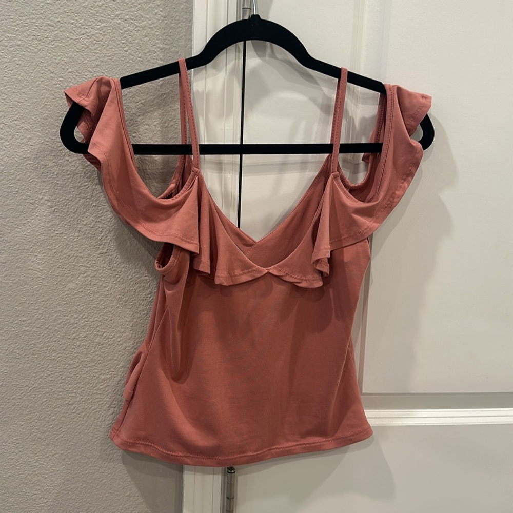 Women Ruffle Top - Picture 3 of 4